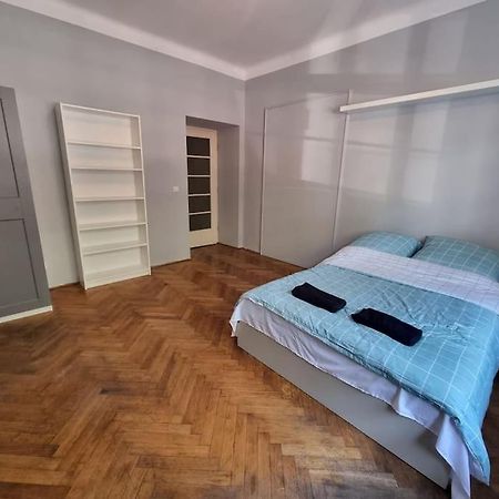 Fantastic Krk - Kr6 Room F Krasków Εξωτερικό φωτογραφία